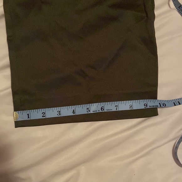 Abercrombie and Fitch satin wide leg cropped pants - Picture 2 of 5